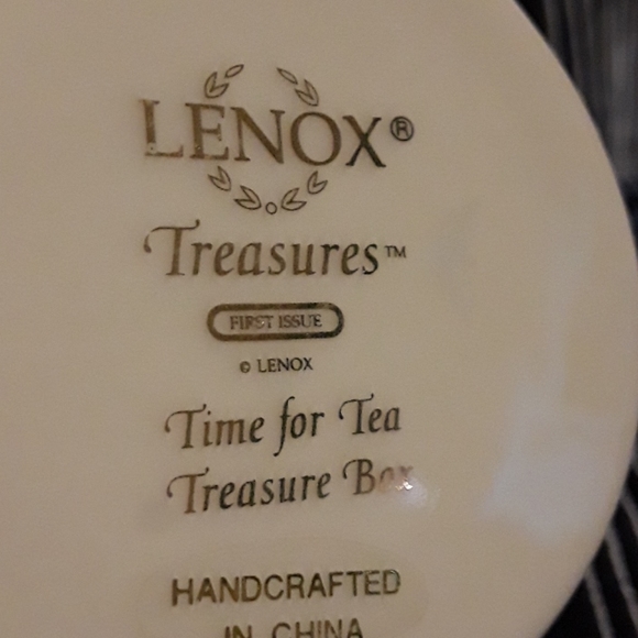 Lennox Treasure Box Porcelain 1st Issue